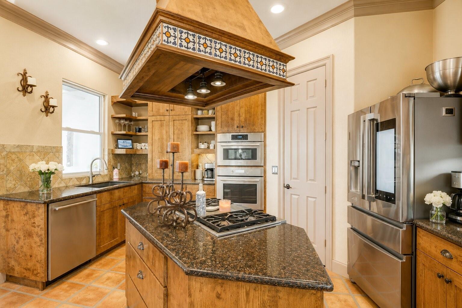 1410 Oceanside Lane