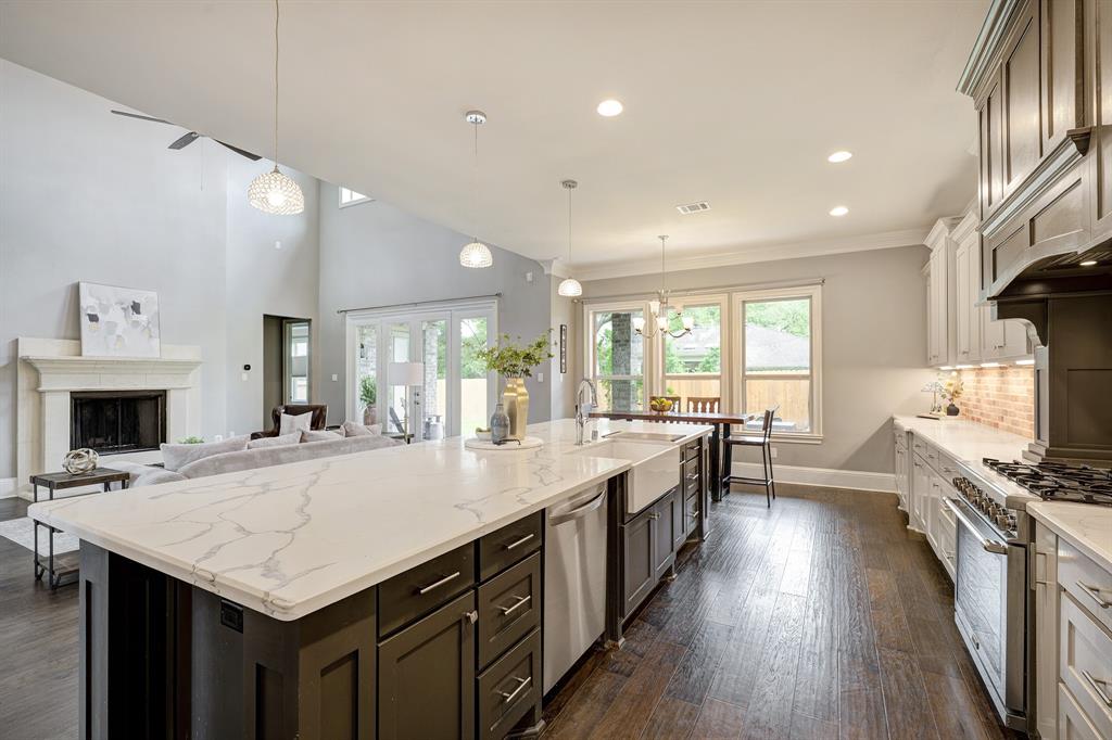 14134 Woodthorpe Lane
