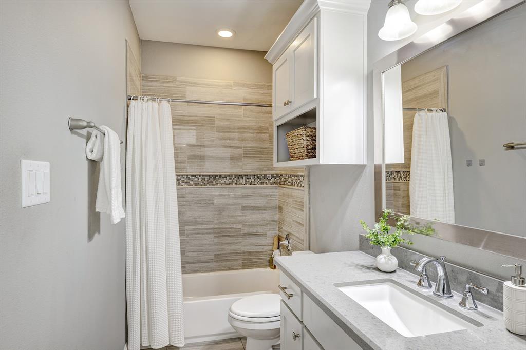 14134 Woodthorpe Lane