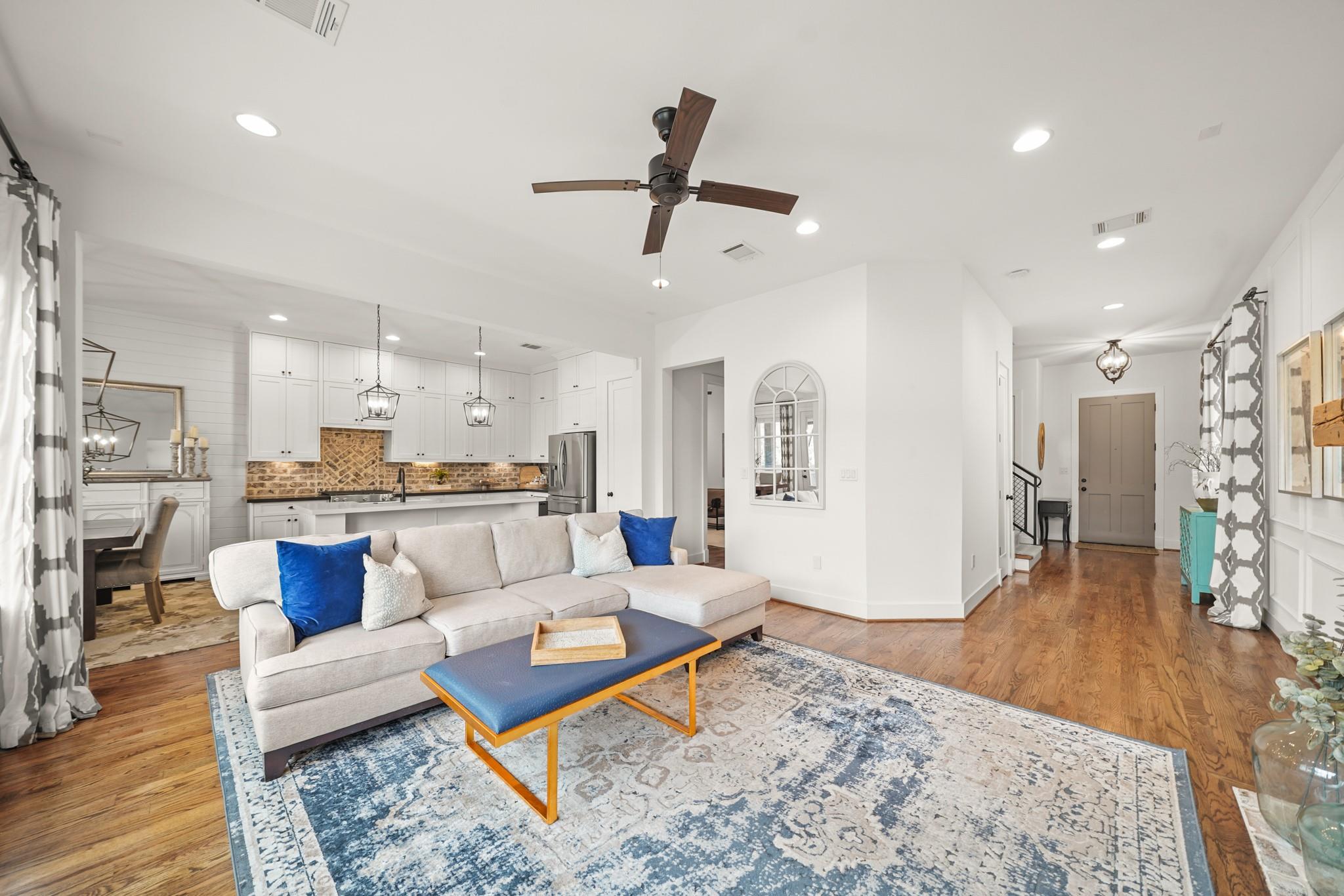 2812 Old Pecan Grove Lane