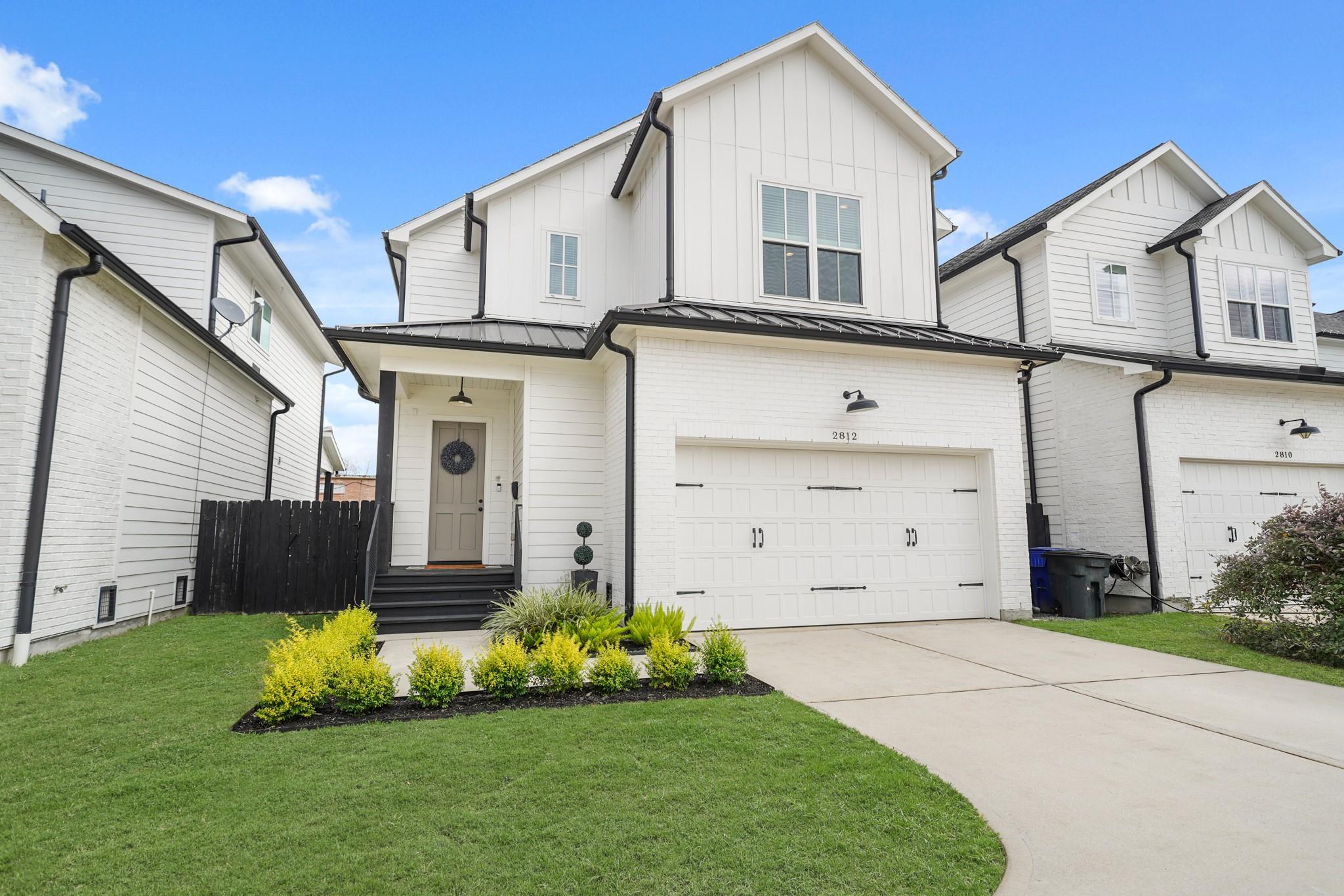 2812 Old Pecan Grove Lane