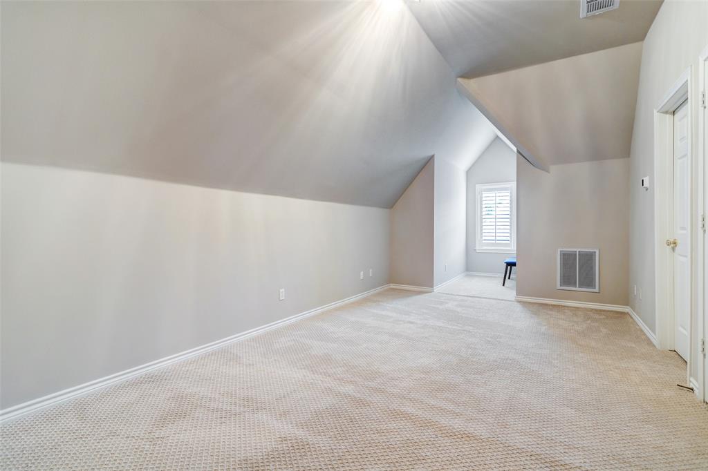 20 Annapolis Court