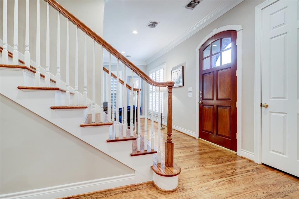 20 Annapolis Court