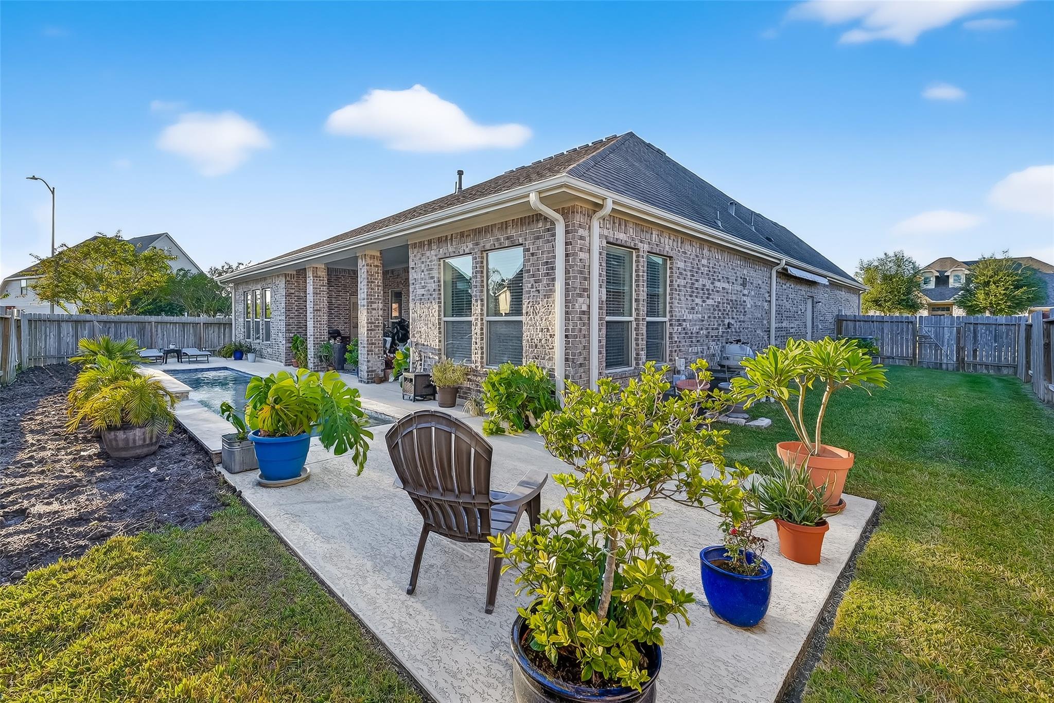 4219 Sycamore Point