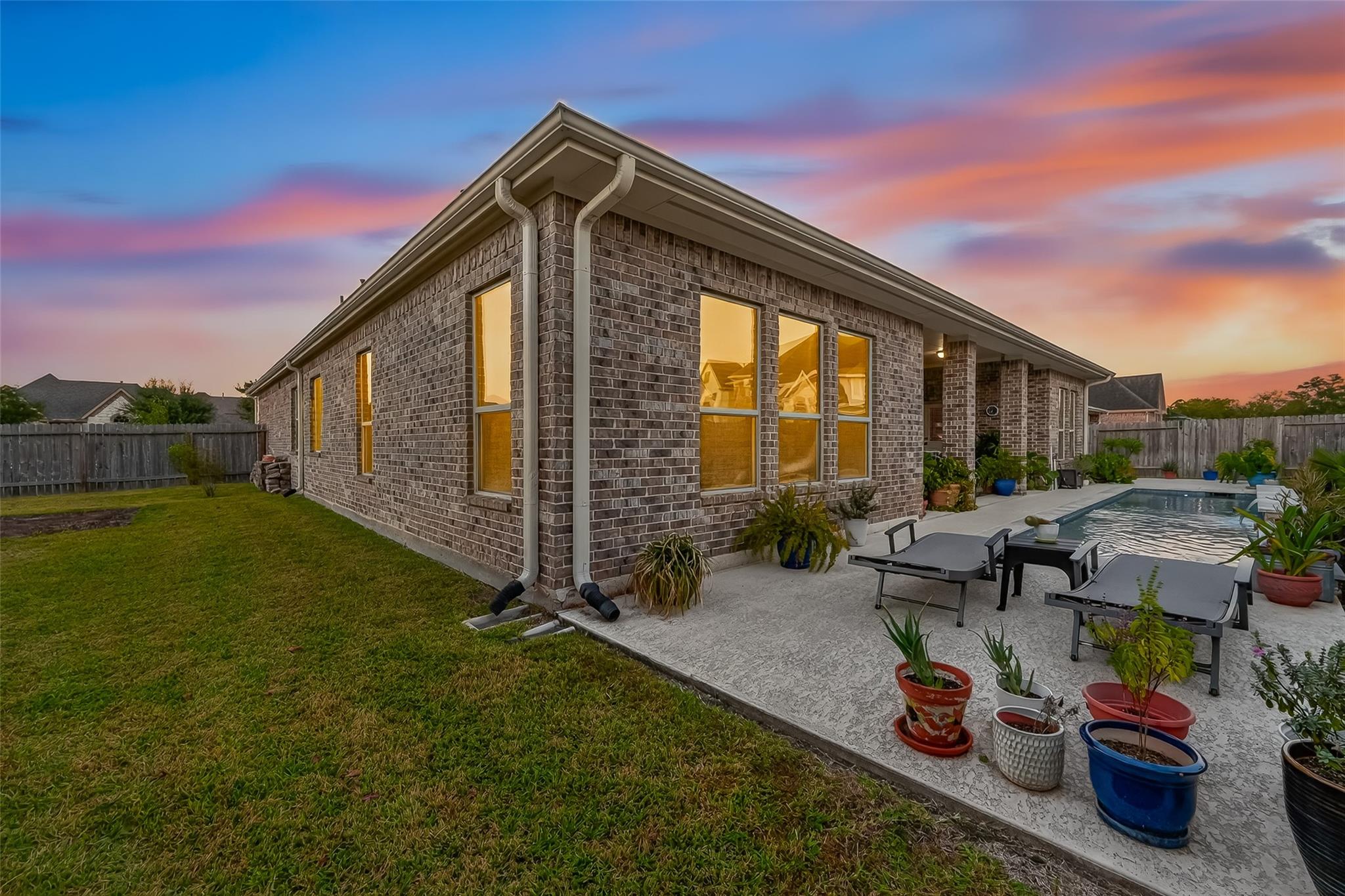 4219 Sycamore Point