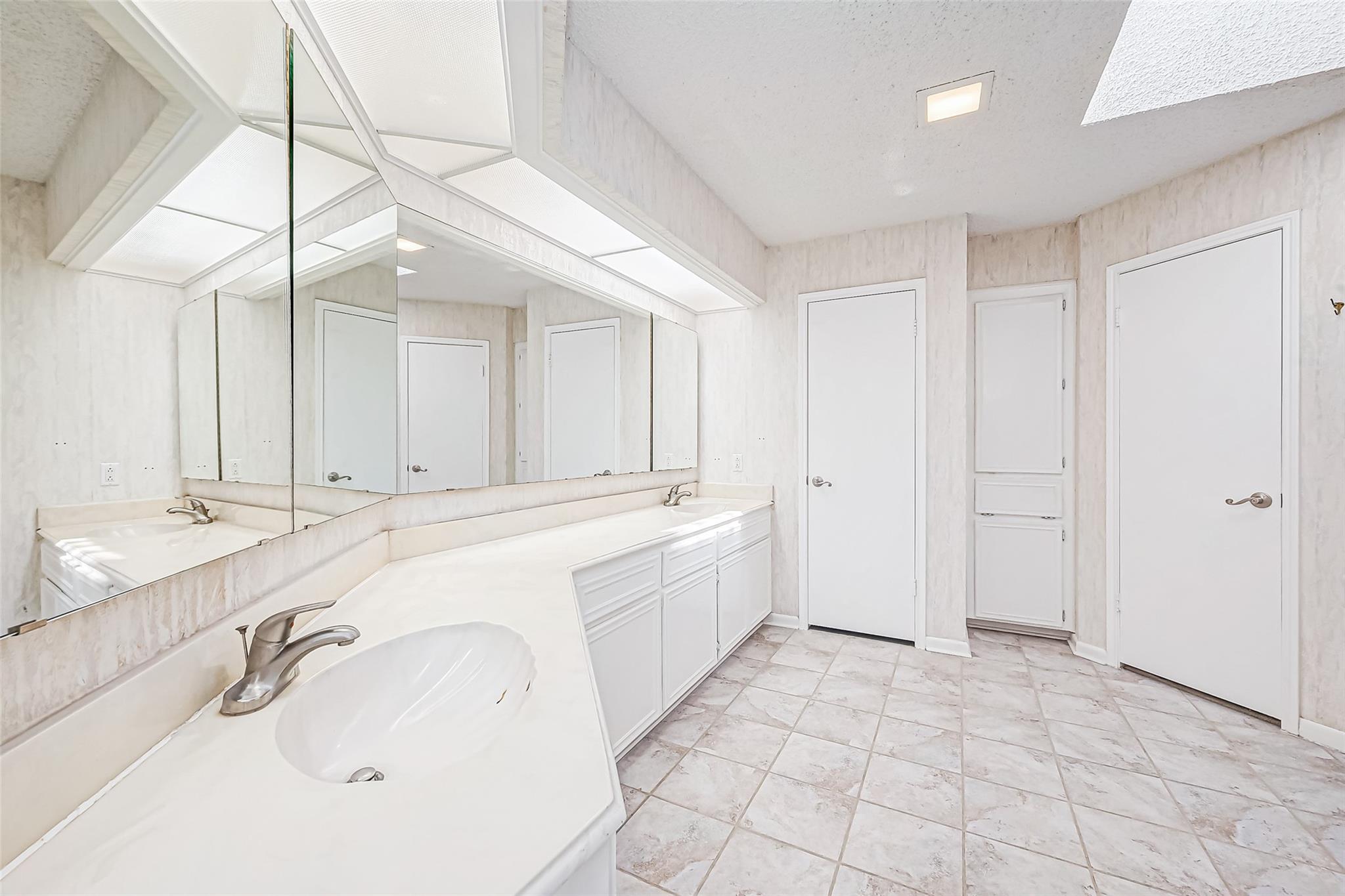15030 Saint Cloud Drive