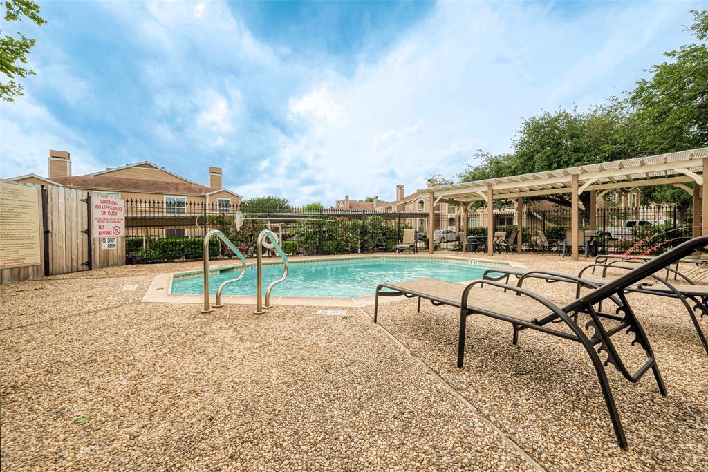 1860 White Oak Drive # 349