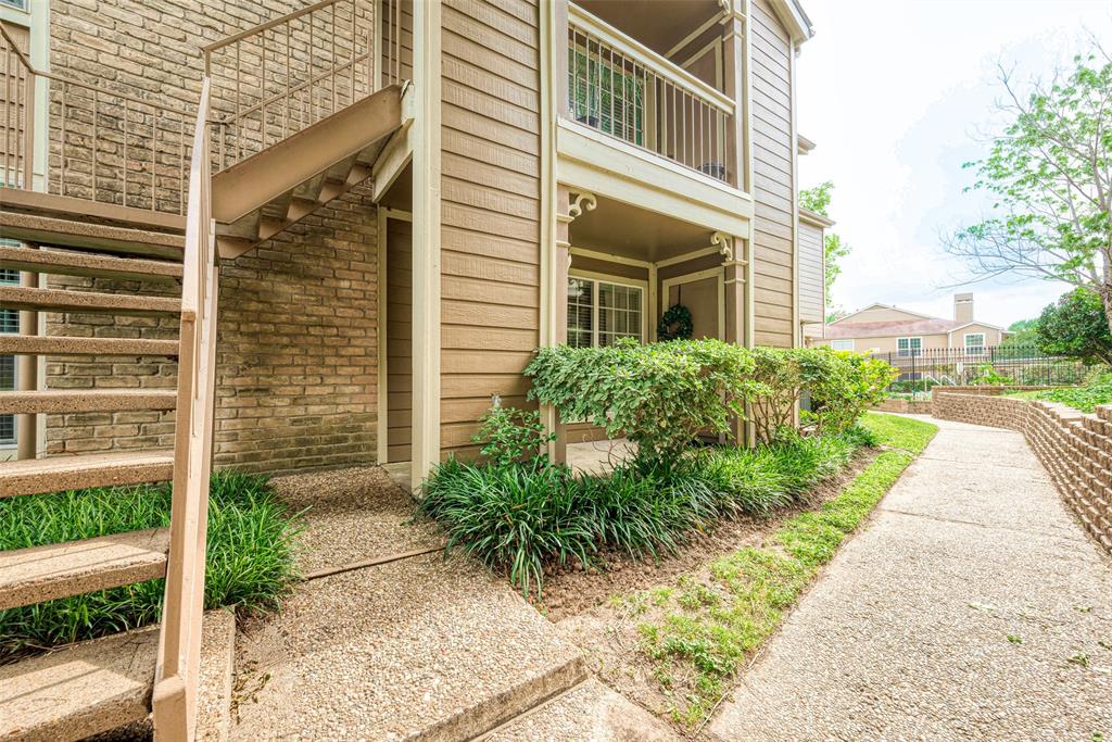 1860 White Oak Drive # 349