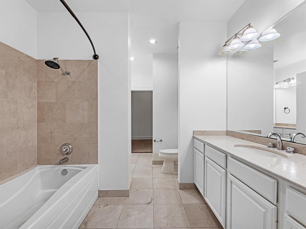 1616 Fountain View # 409