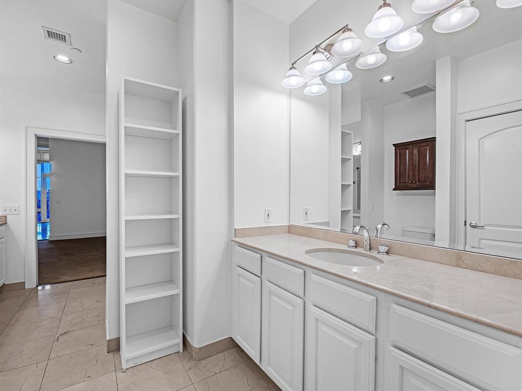 1616 Fountain View # 409