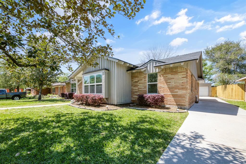 11430 Endicott Lane