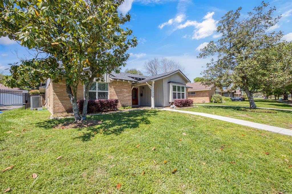 11430 Endicott Lane