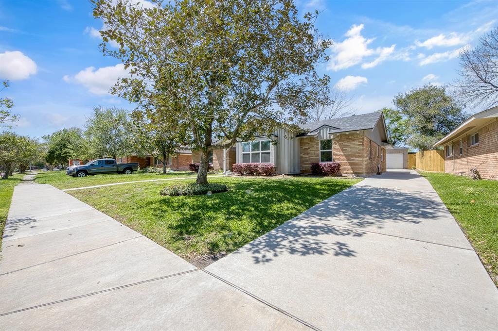 11430 Endicott Lane