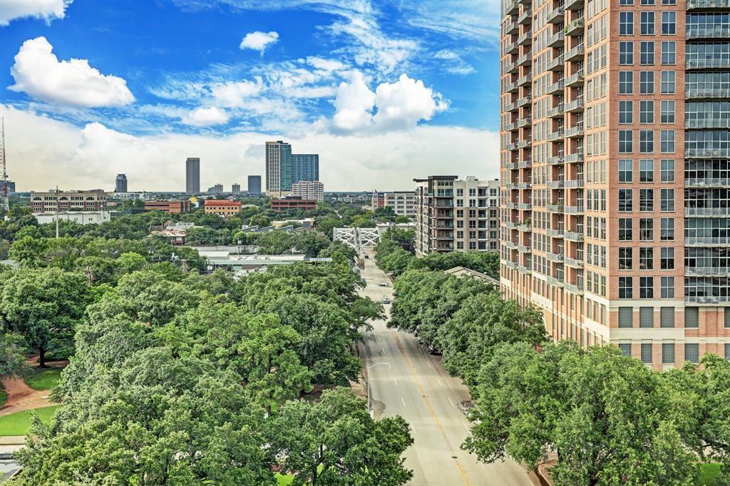 5000 Montrose Boulevard # 13G