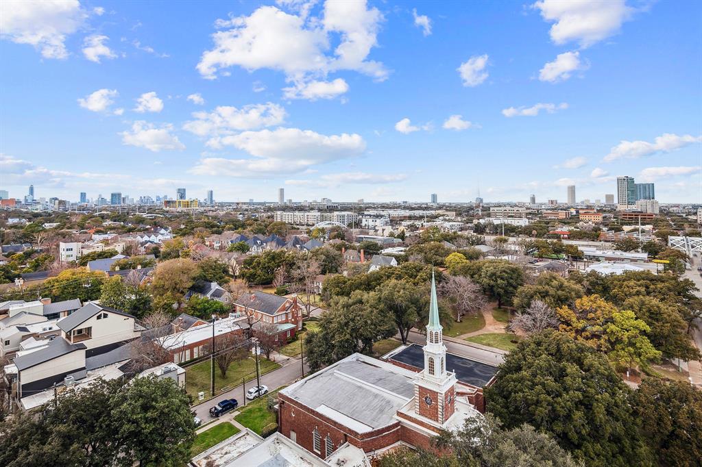 5000 Montrose Boulevard # 13G
