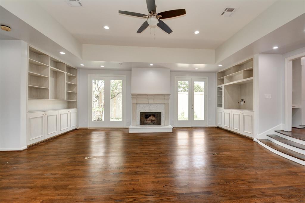 3245 Locke Lane