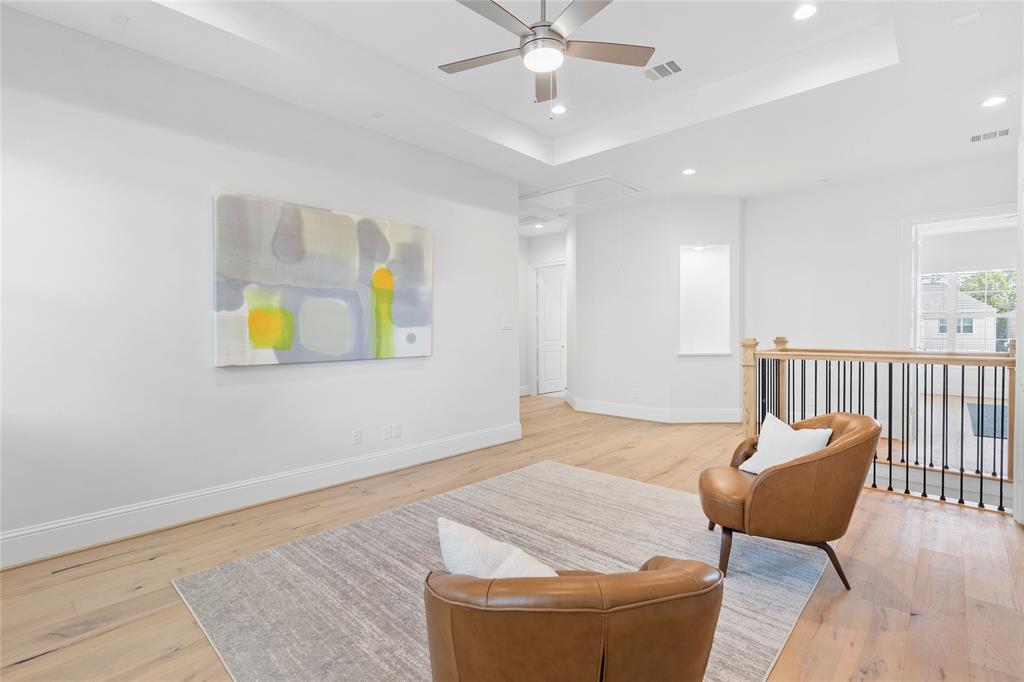2215 W Fall Run Park Drive