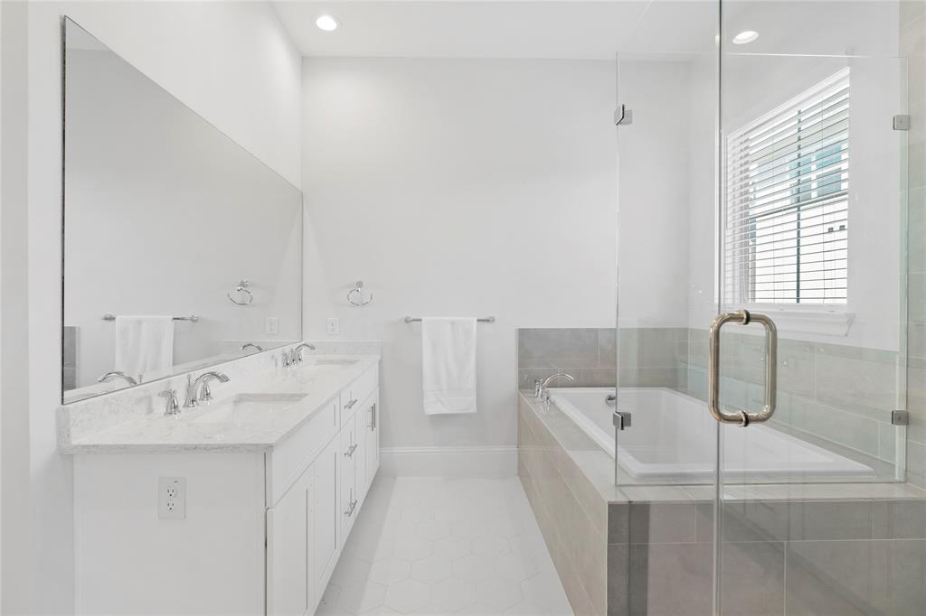 2215 W Fall Run Park Drive