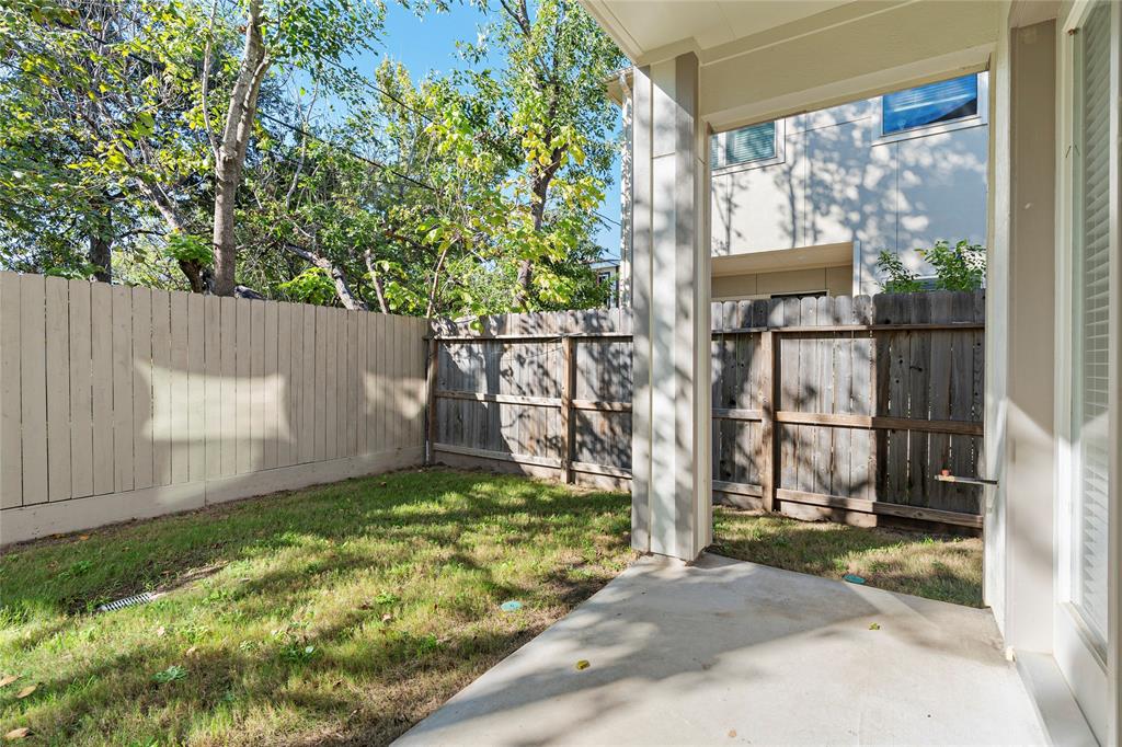 2215 W Fall Run Park Drive