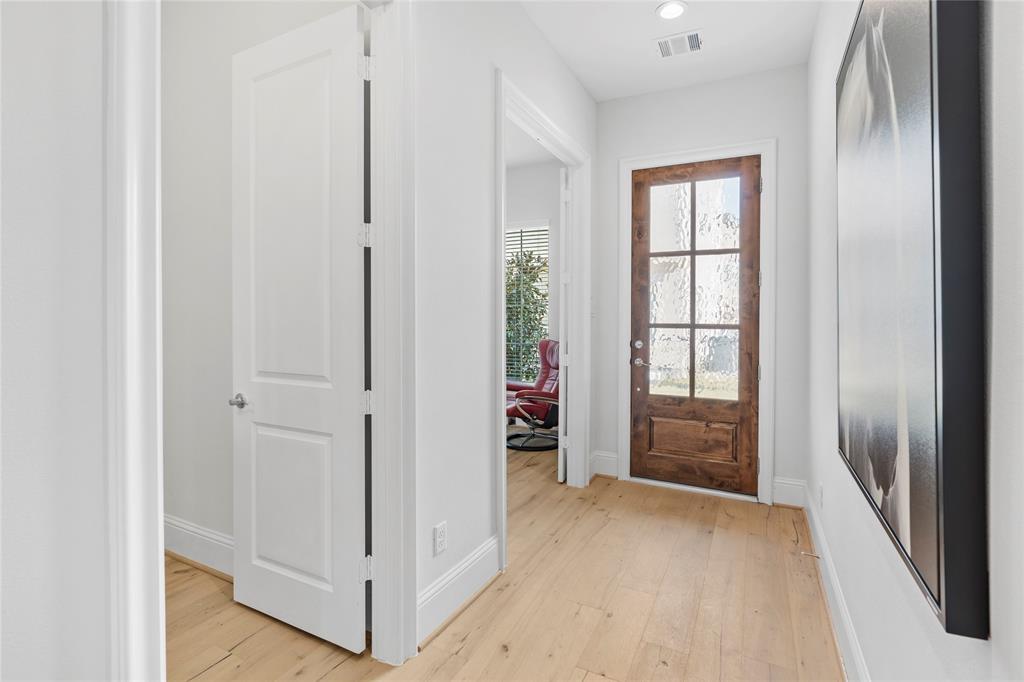 2215 W Fall Run Park Drive