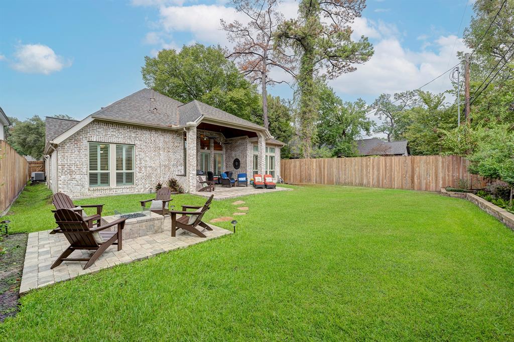 1729 Viking Drive
