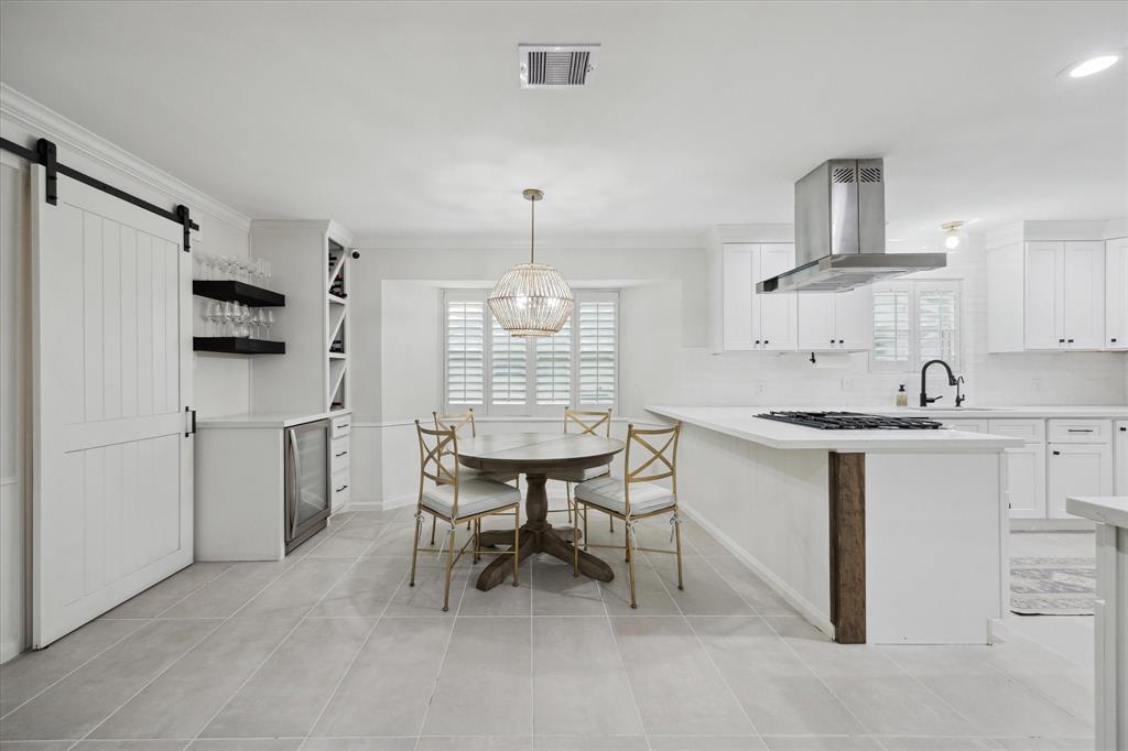 10043 Overbrook Lane