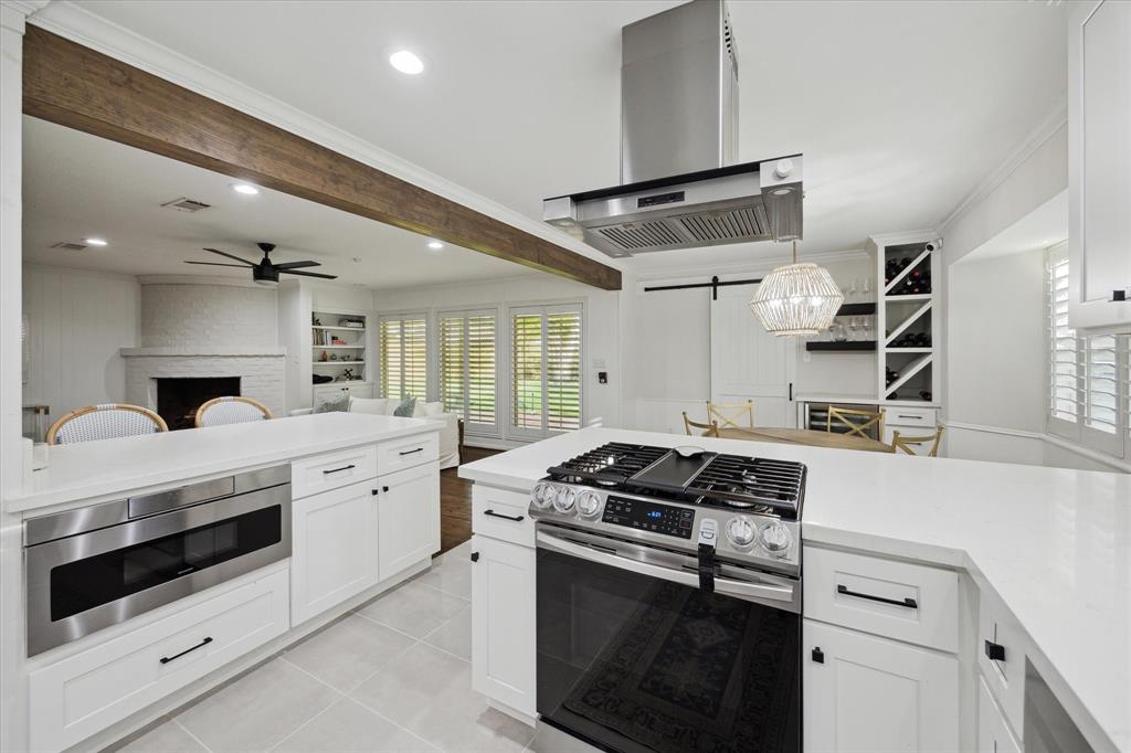 10043 Overbrook Lane