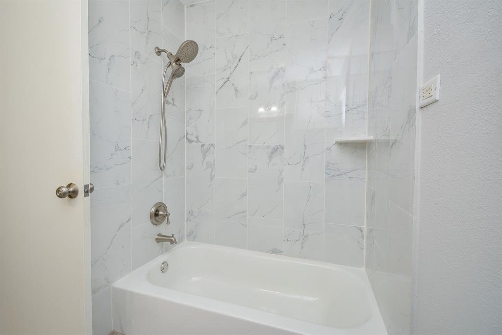 5119 Darnell