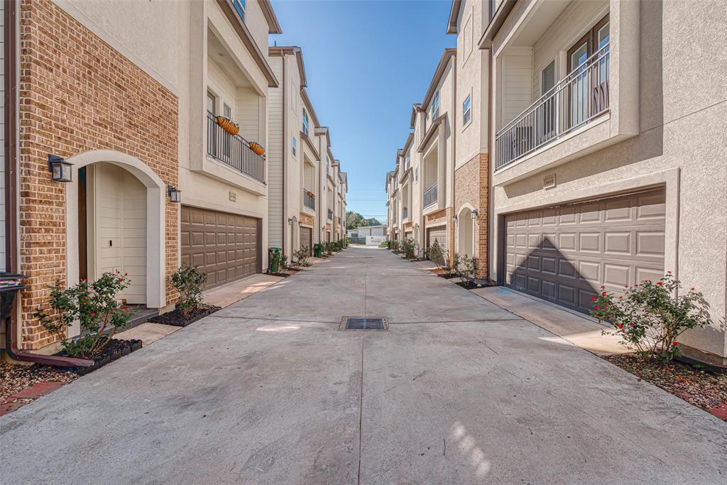 880 Wakefield Drive # B