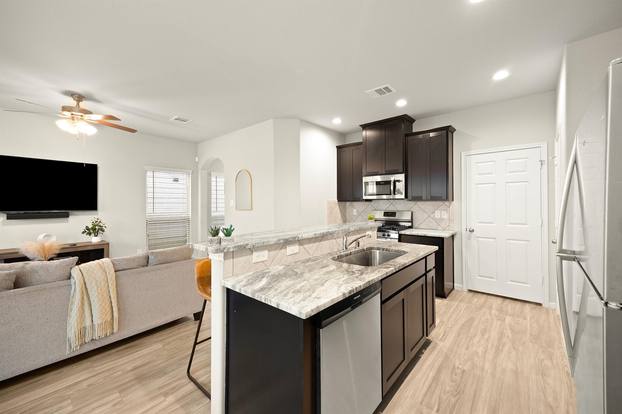 6516 Macroom Meadows Lane