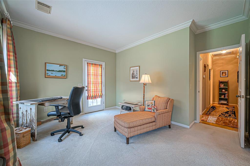 11231 Chestnut Woods Trail