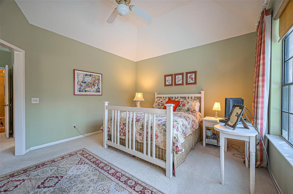 11231 Chestnut Woods Trail