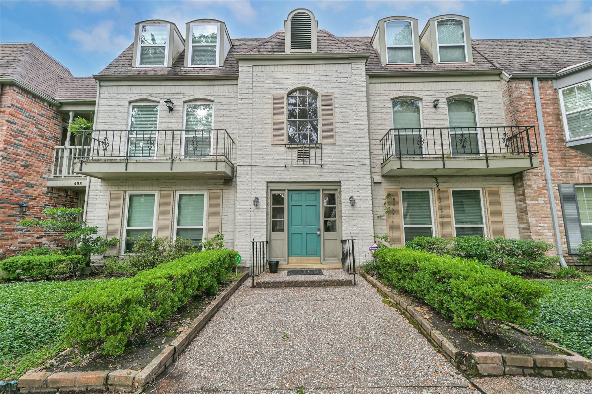 496 N Post Oak Lane # 496