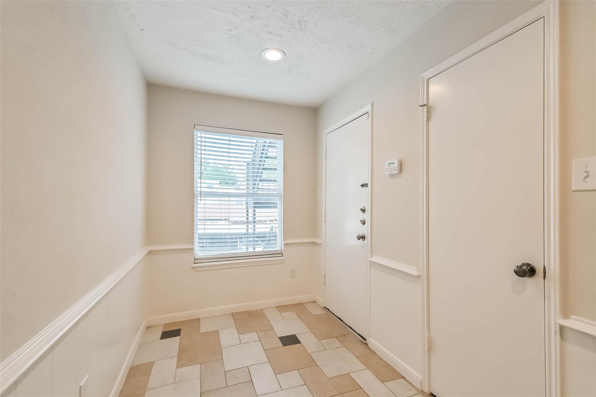 496 N Post Oak Lane # 496