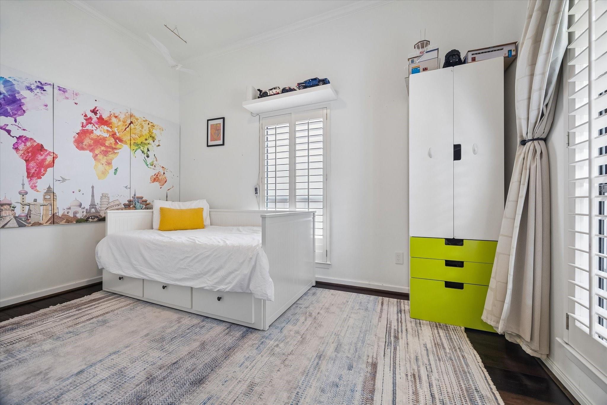 4209 Sunset Boulevard