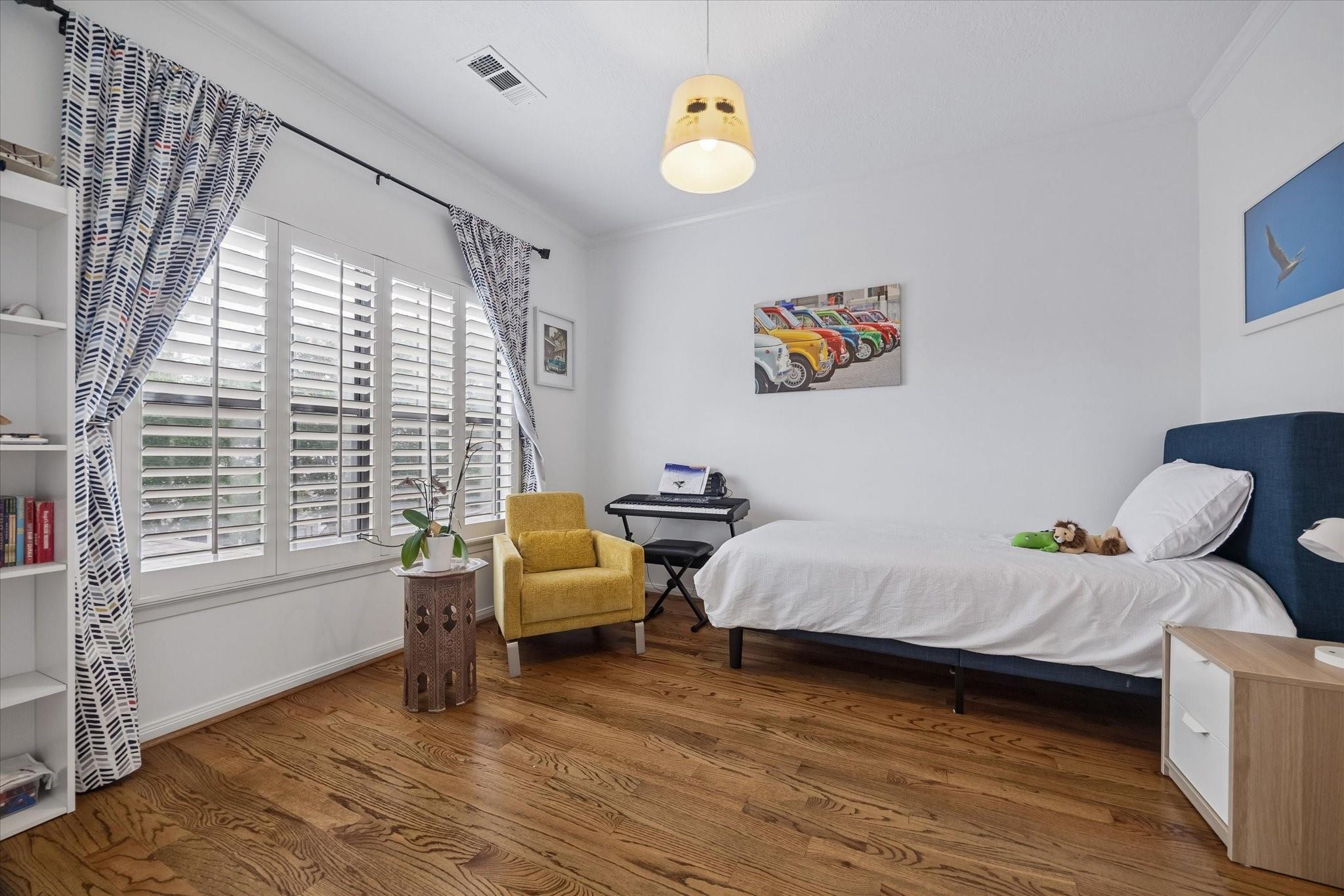 4209 Sunset Boulevard