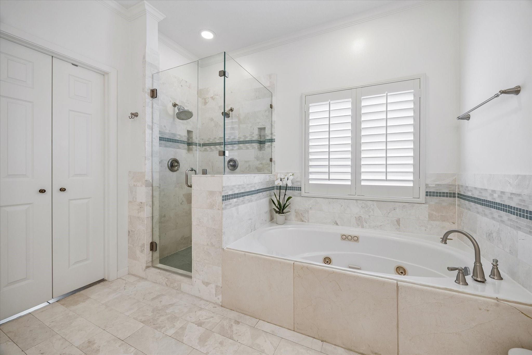 4209 Sunset Boulevard