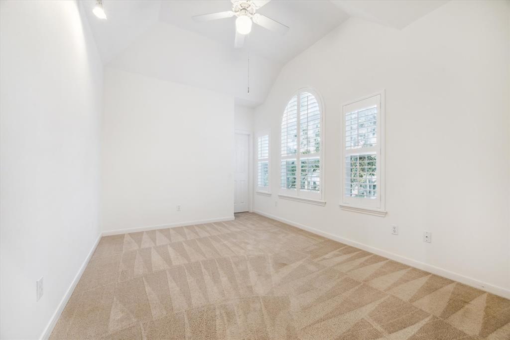4250 Lehigh Avenue