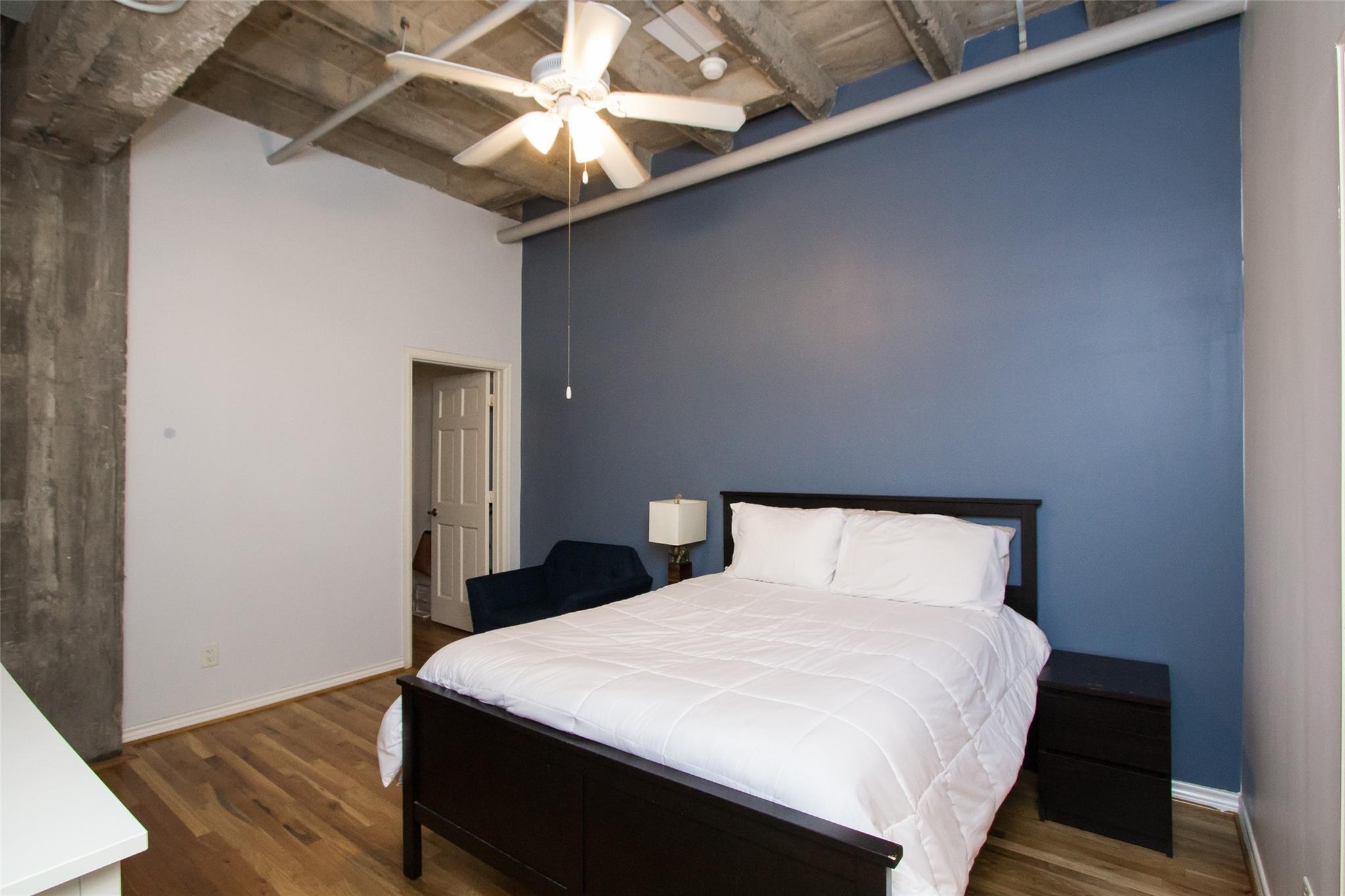 201 Main Street # 4F
