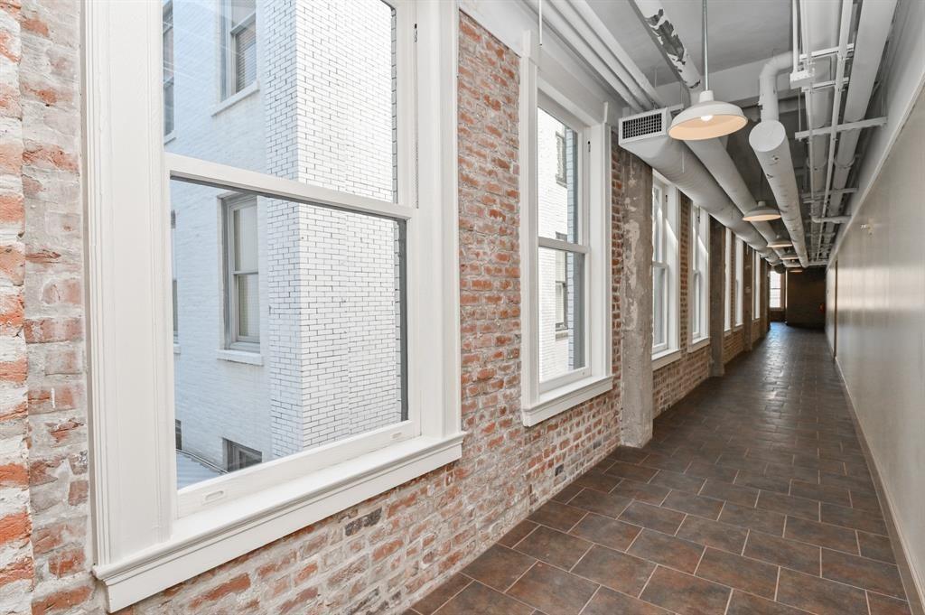 201 Main Street # 4F