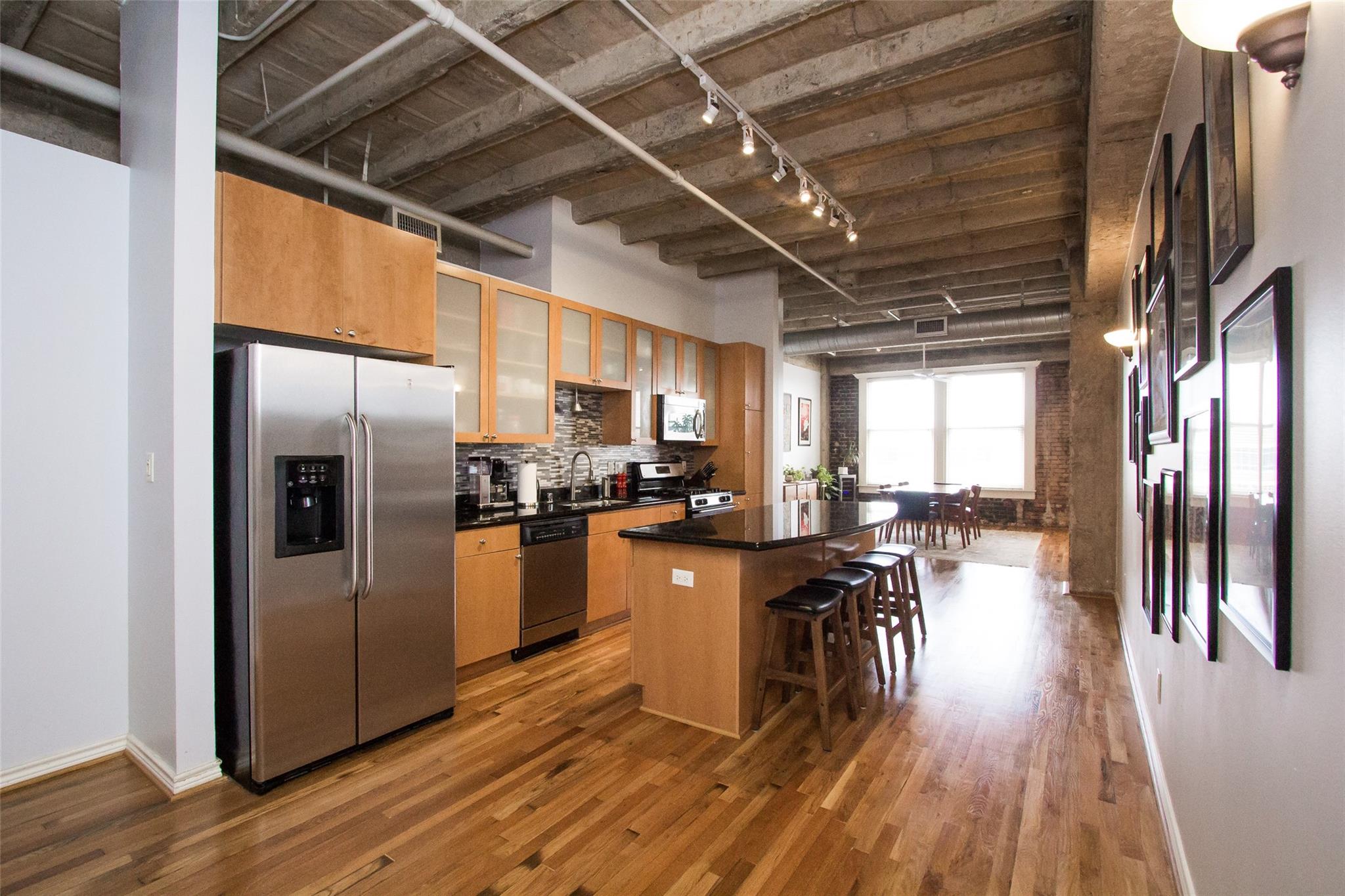 201 Main Street # 4F