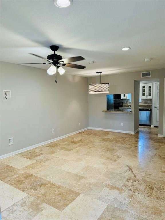 1880 White Oak Drive # 117