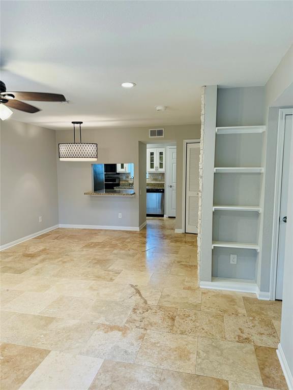 1880 White Oak Drive # 117