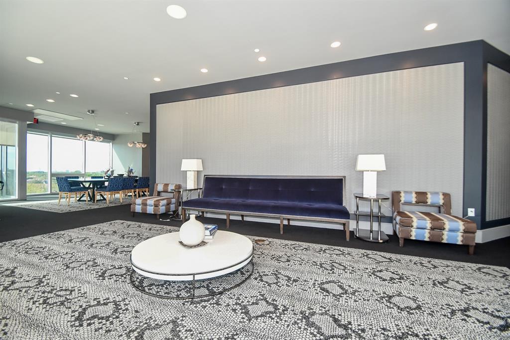 1600 Post Oak Boulevard # 1307