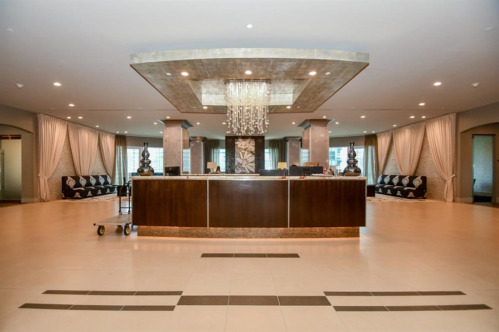 1600 Post Oak Boulevard # 1307