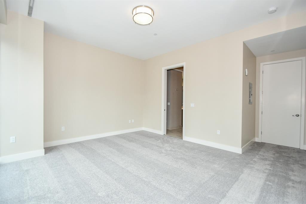 1600 Post Oak Boulevard # 1307