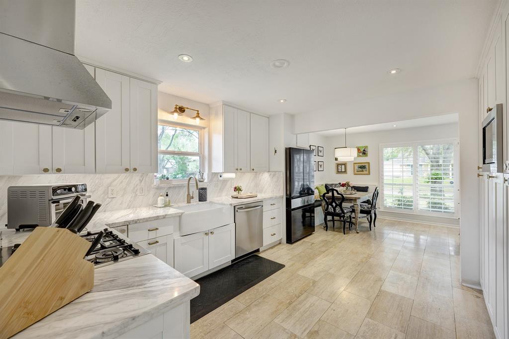 10823 Wickersham Lane