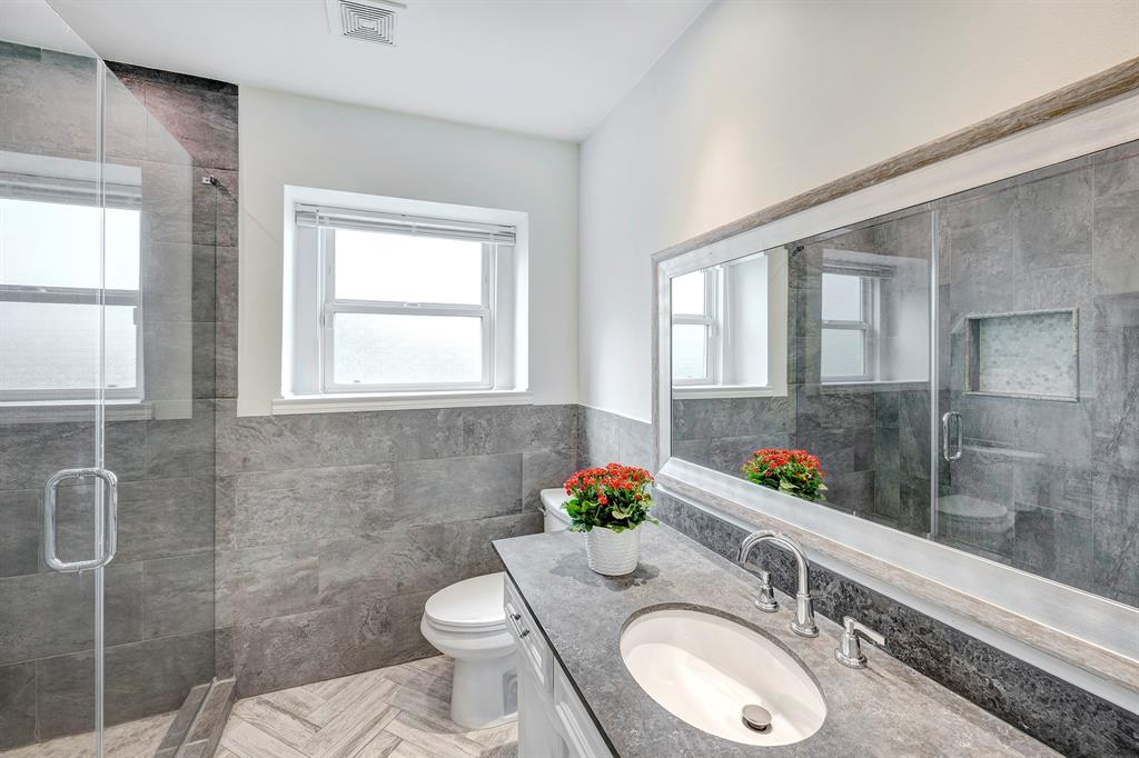 10823 Wickersham Lane