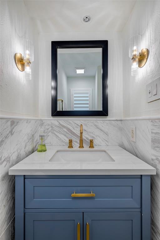 10823 Wickersham Lane