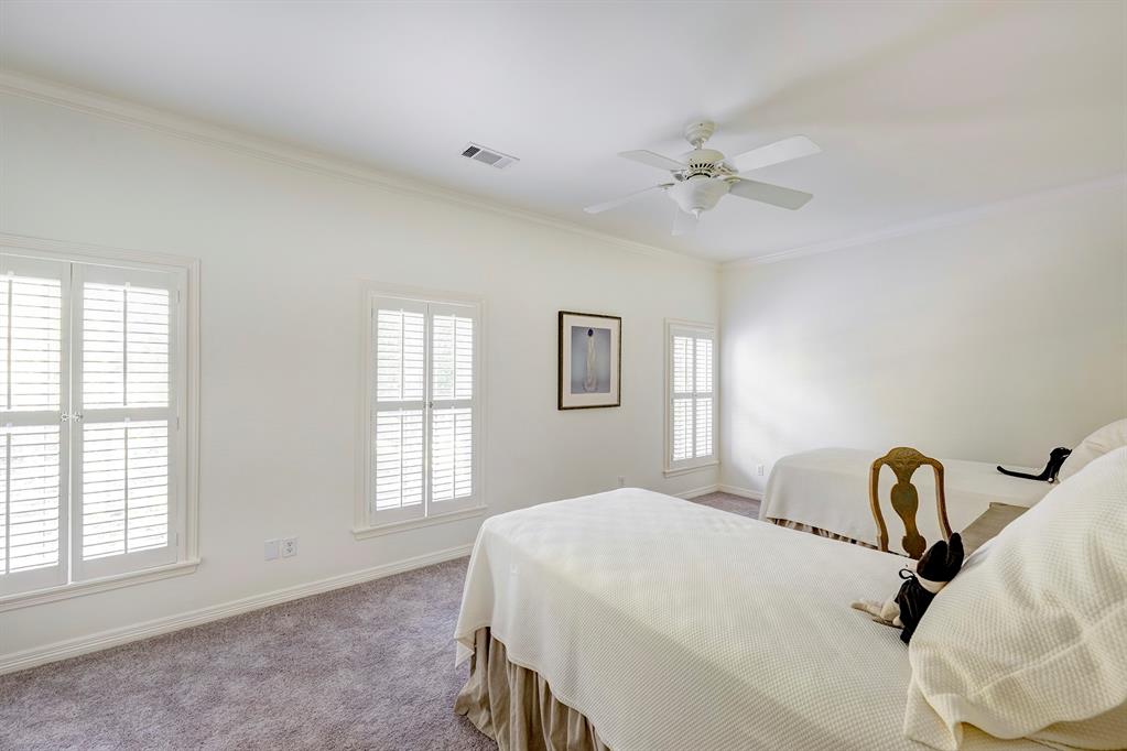 3211 Bellefontaine Street